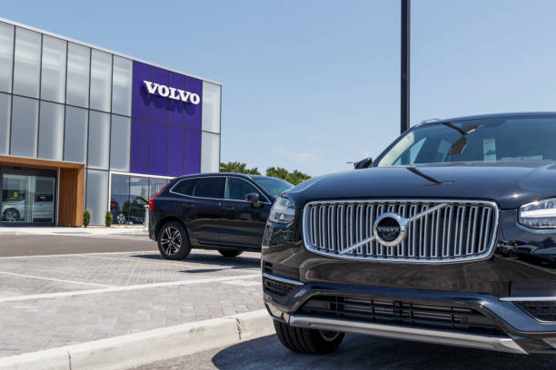 Volvo Cars Plans Cost Cuts As First-Quarter Profit Drops